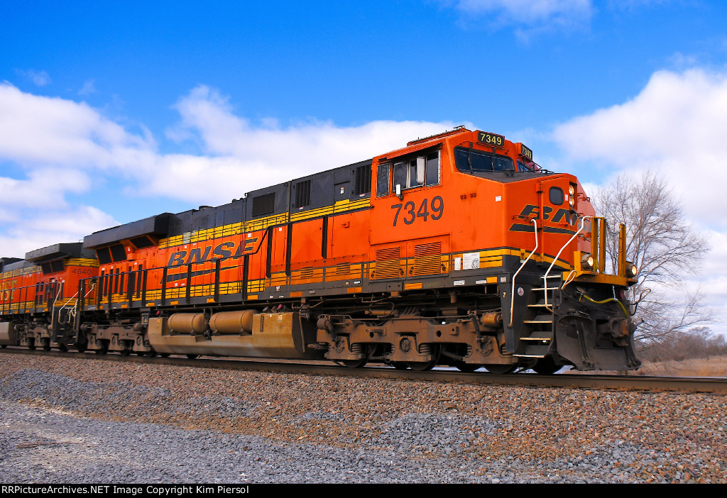 BNSF 7349